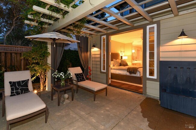 Building Photo - 1571 Voorhees Cir