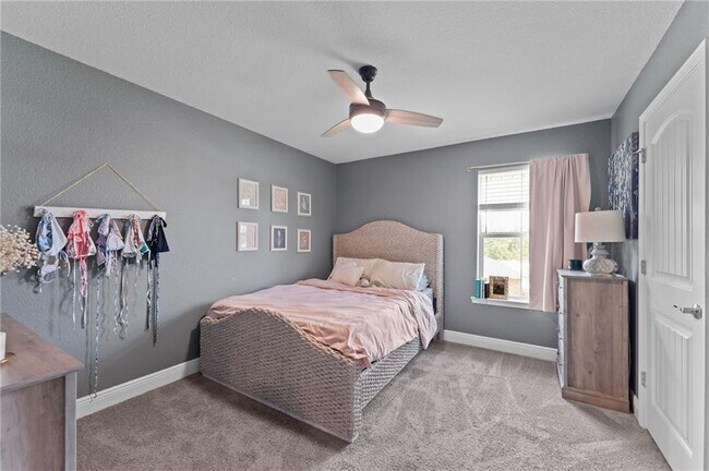 Building Photo - 6346 Blueberry court