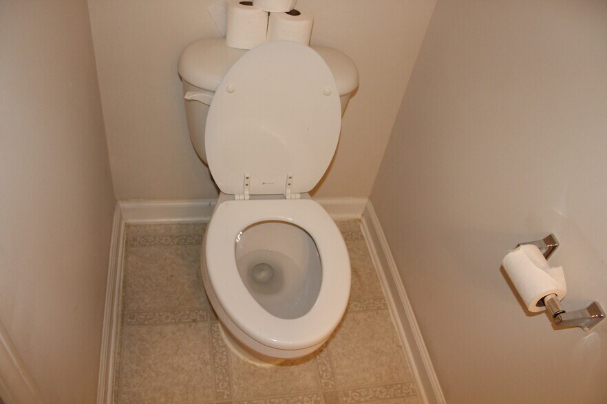 Building Photo - 1404 Bellsmith Dr