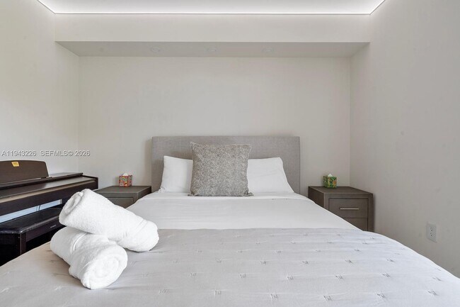 Building Photo - 17555 Atlantic Blvd