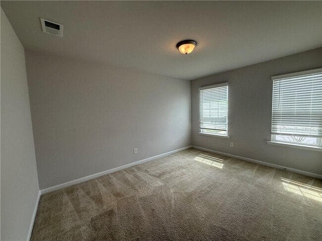 Building Photo - 5839 Wheeler Ridge Rd