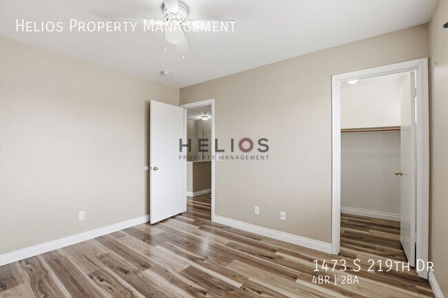 Building Photo - 1473 S 219th Dr