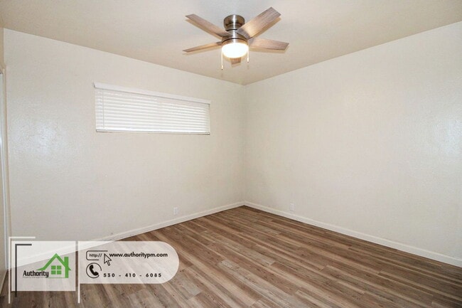 Building Photo - 3120 Pioneer Ln