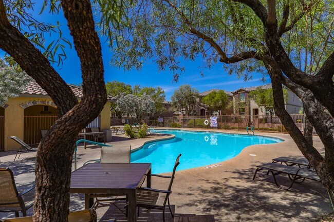 Building Photo - Nicely Upgraded Mountains Edge Gated Commu...