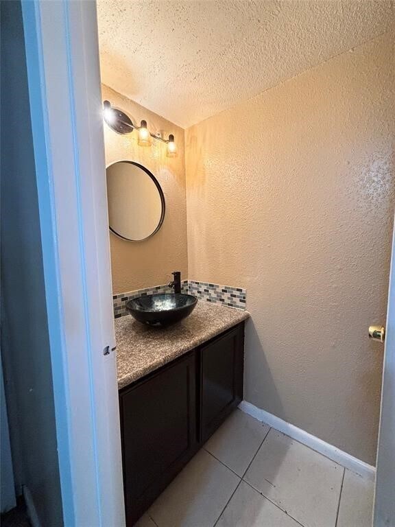 Building Photo - 12330 Wild Pine Dr