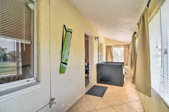 Building Photo - 2196 Bell Cheer Dr