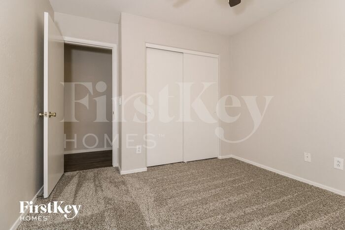 Building Photo - 15148 W Adams St