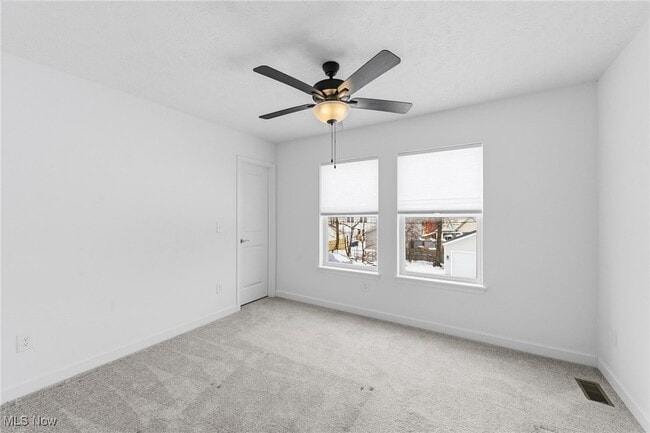 Building Photo - 2244 E 100th St