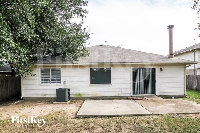 Building Photo - 19442 Elmtree Estates Dr