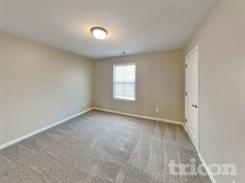 Building Photo - 1705 Muirwood Blvd