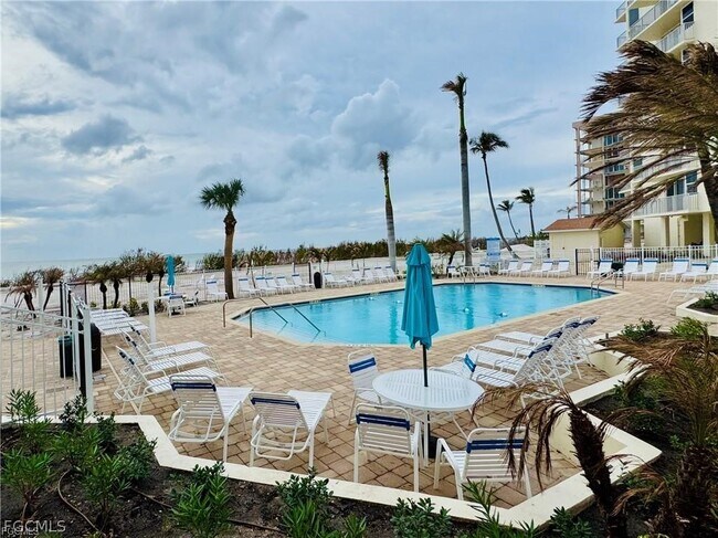 Building Photo - 7330 Estero Blvd