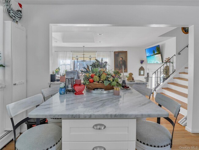 Building Photo - 6 Kenbar Rd