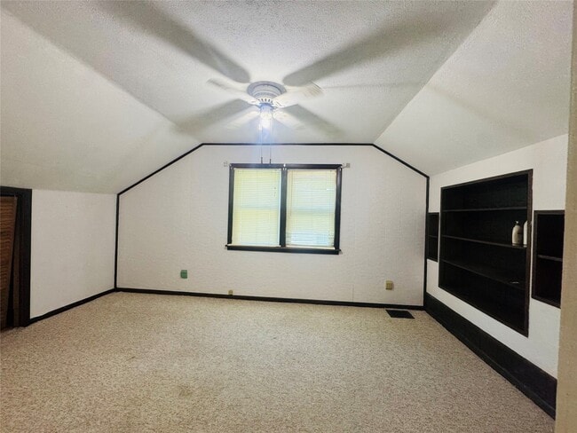 Building Photo - 2709 Watson Blvd