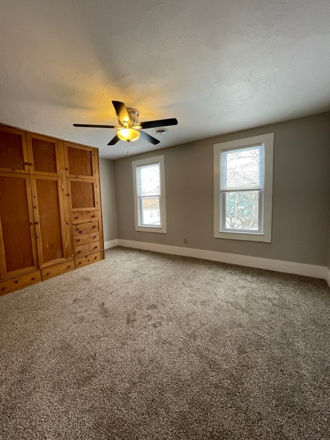 Building Photo - 1374 E 41st St
