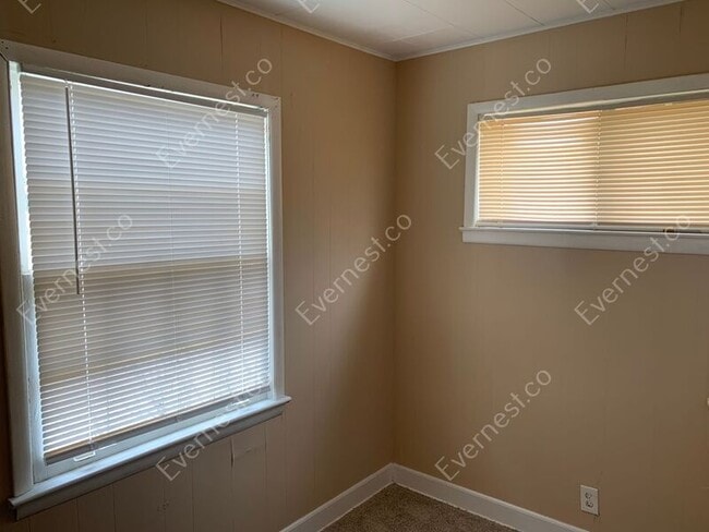 Building Photo - 2617 Avenue K