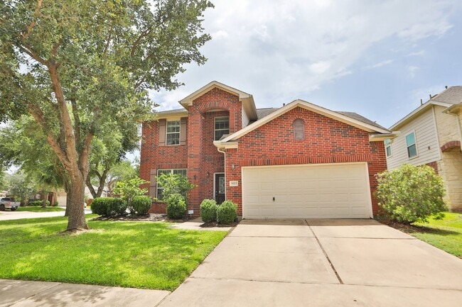 Building Photo - For Lease | 4 Bed, 2.5 Bath | 2,587 Sq Ft ...