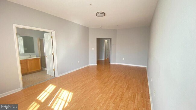 Building Photo - 14048 Rockingham Rd