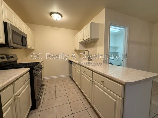Building Photo - 74 Odyssey Dr
