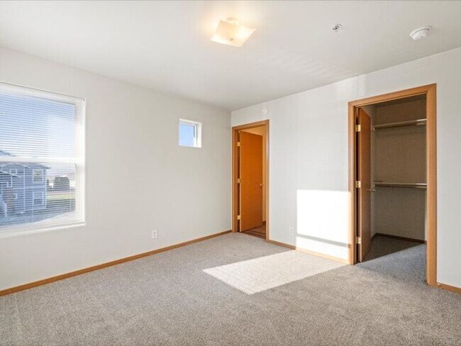 Building Photo - 6305F Chapel Hill Blvd