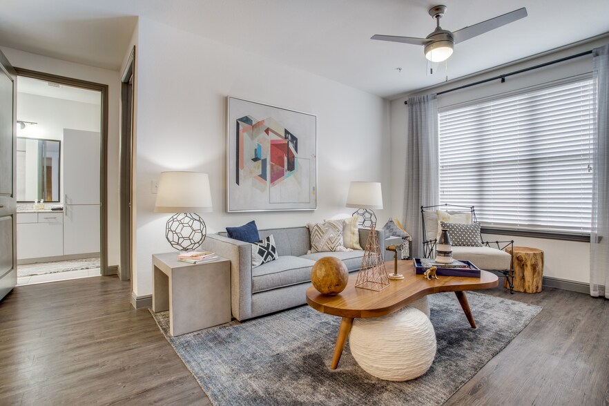 Twin Creeks Crossing 1090 W Exchange Pky Allen TX 75013 Apartment