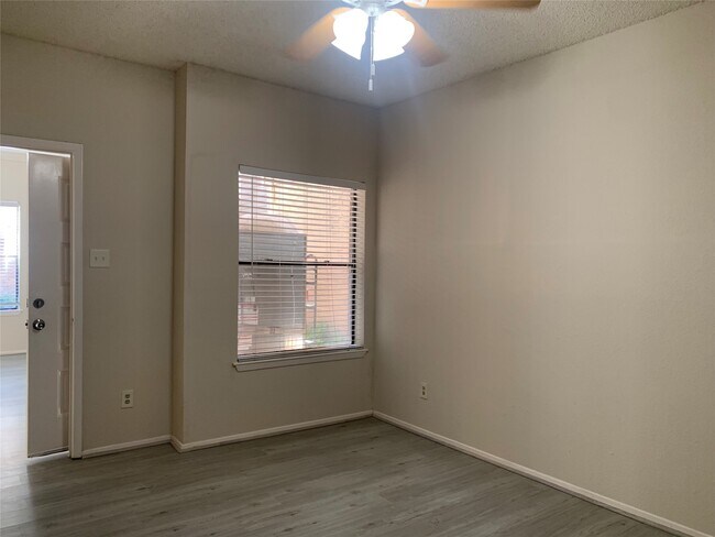 Building Photo - 2710 Grants Lake Blvd