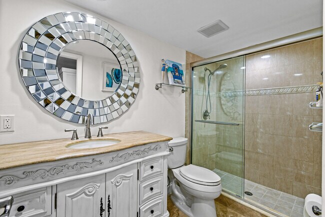 Building Photo - 3546 S Ocean Blvd