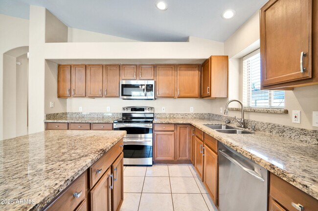 Building Photo - 6434 W Kristal Way