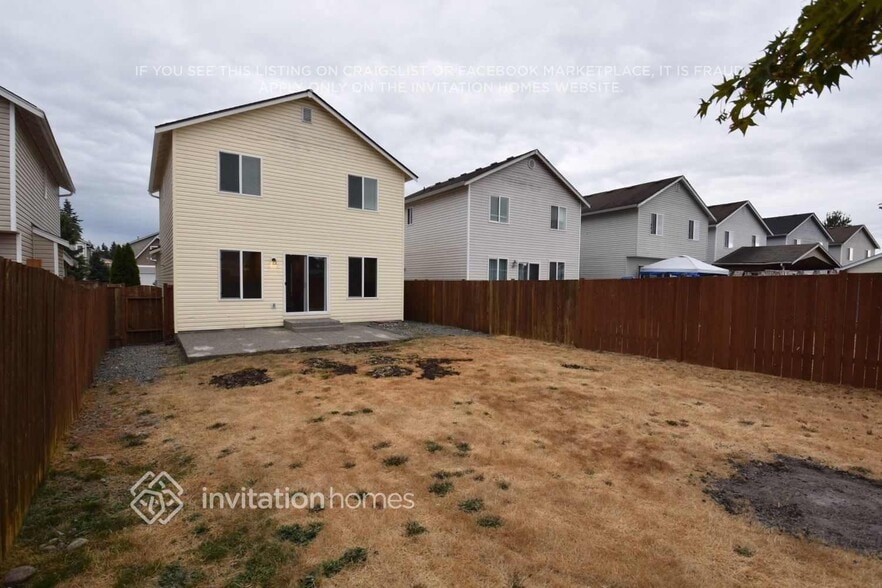 Building Photo - 2709 186th St E