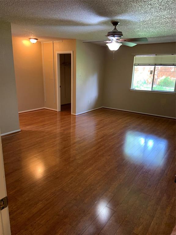 Building Photo - 4610 White Elm Dr