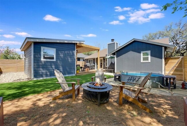 Building Photo - 7902 Copano Dr