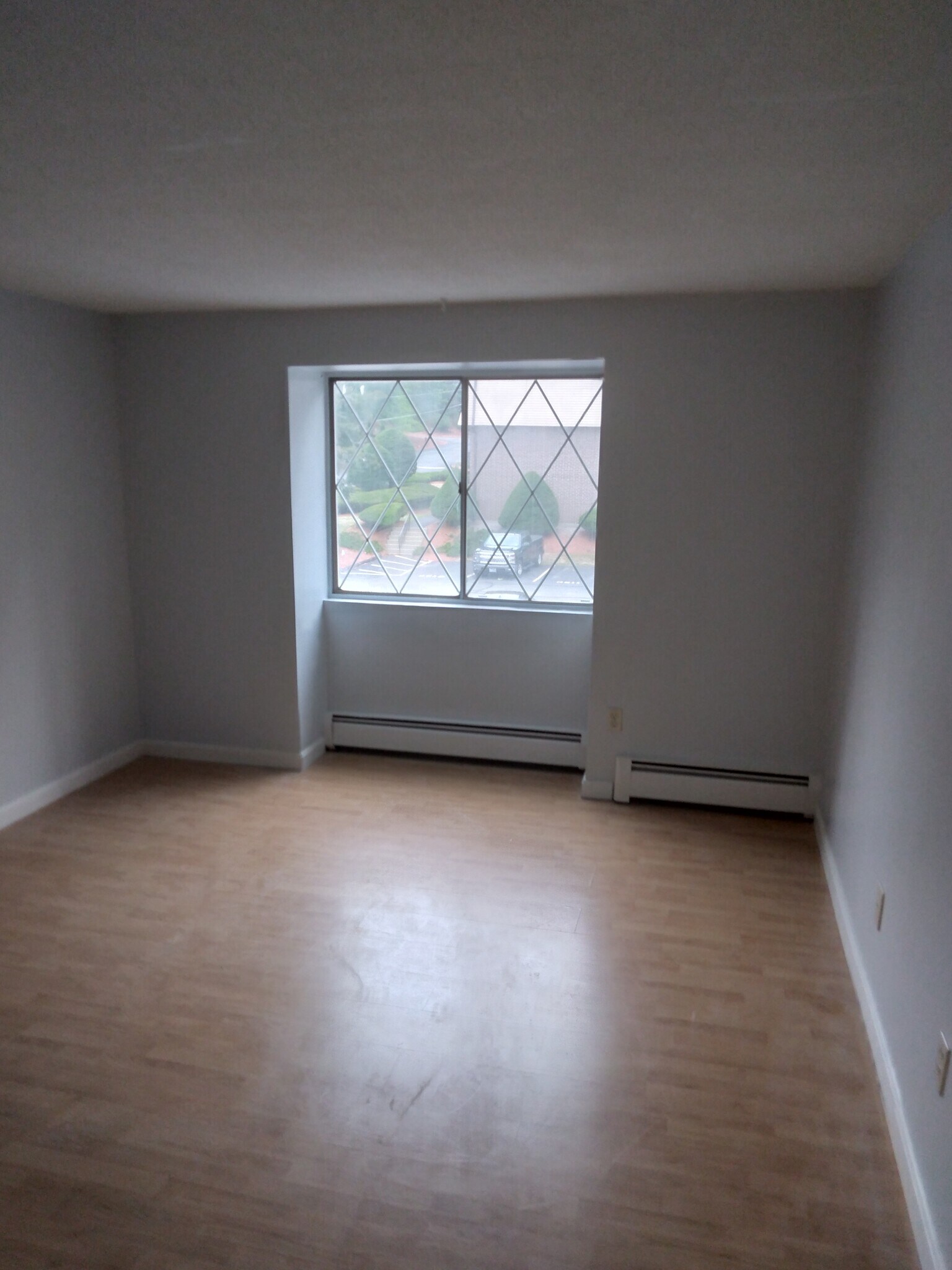 Building Photo - 13 Silvestri Cir