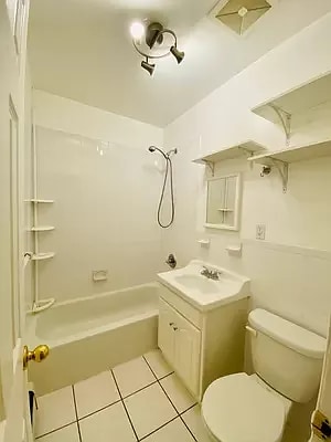 Building Photo - 21-79-79 Steinway St