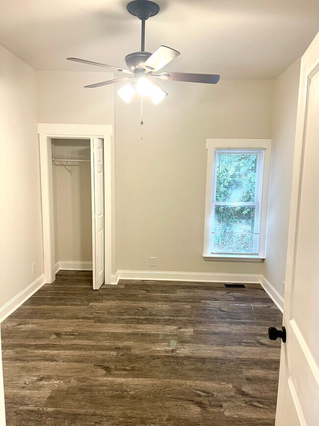 Building Photo - 113 N Patterson St