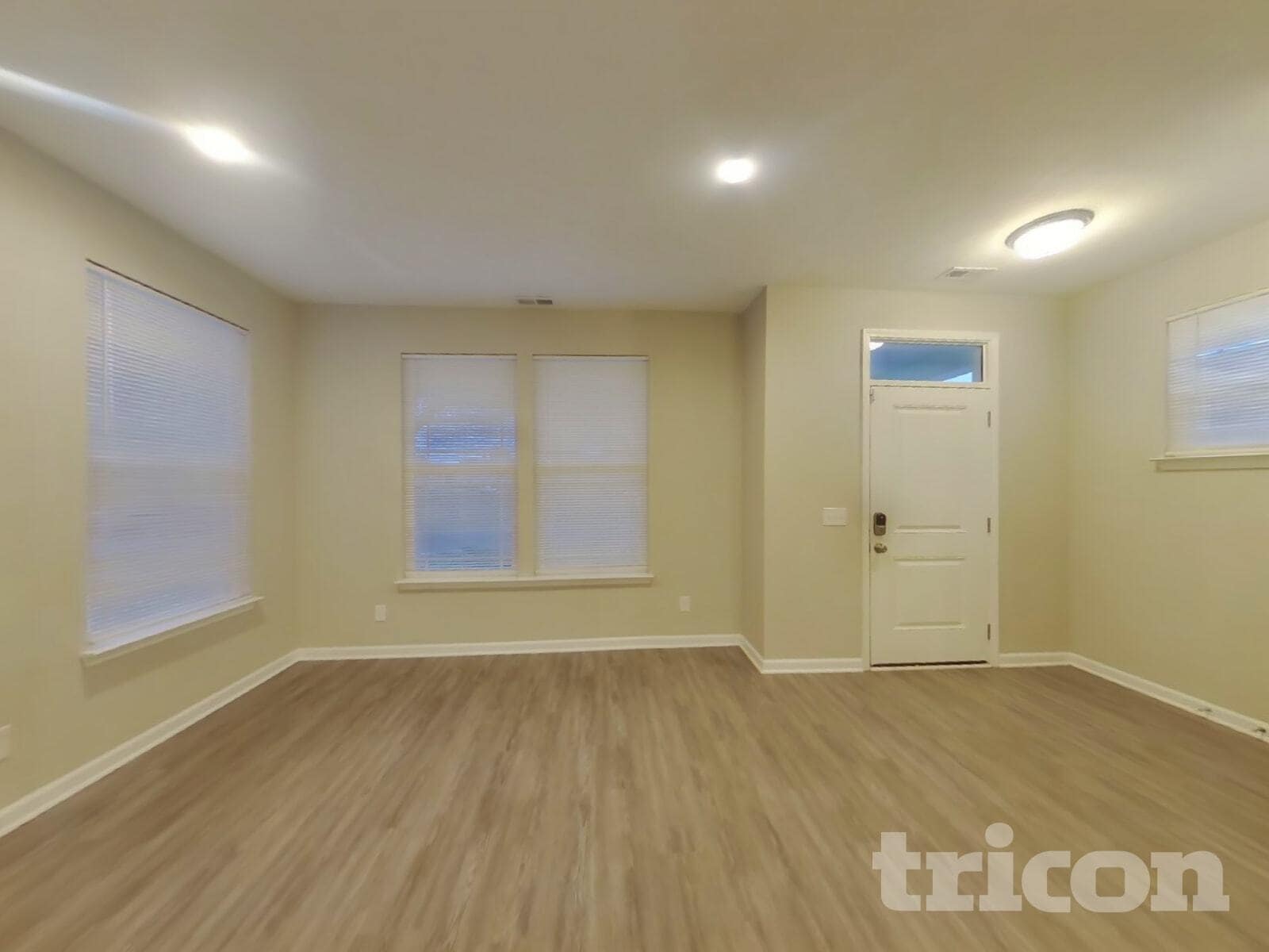 Building Photo - 301 Thomas Point Dr
