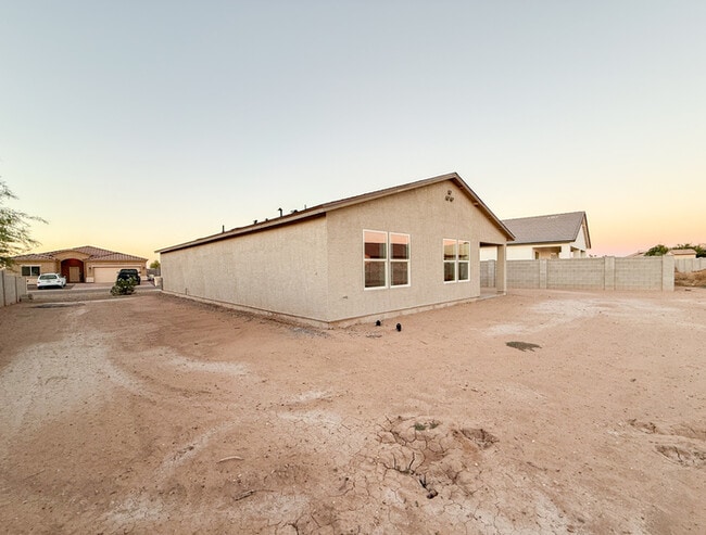 Building Photo - 8693 W Valdez Dr