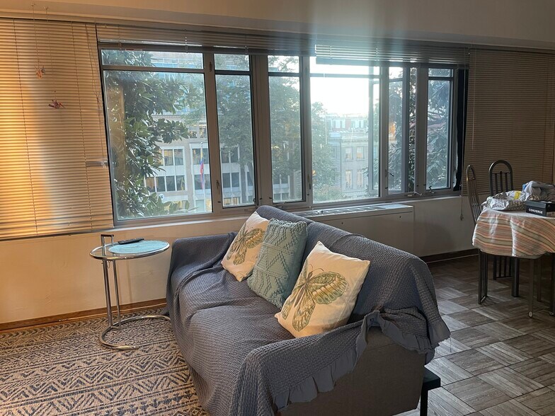 Building Photo - 1711 Massachusetts Ave NW