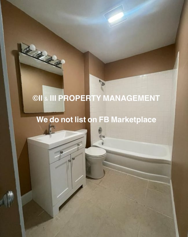 Building Photo - 5508 W 61st St