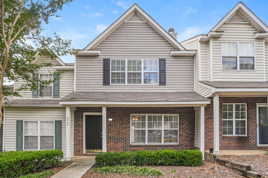 Primary Photo - 5966 Cougar Ln