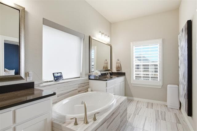 Building Photo - 7400 Van Tuyl Pkwy