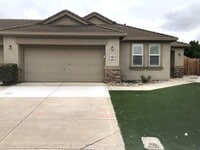 Building Photo - Beautiful 3-bedroom home in the heart of Manteca