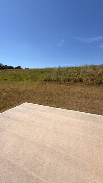 Building Photo - 1456 Donhill Dr