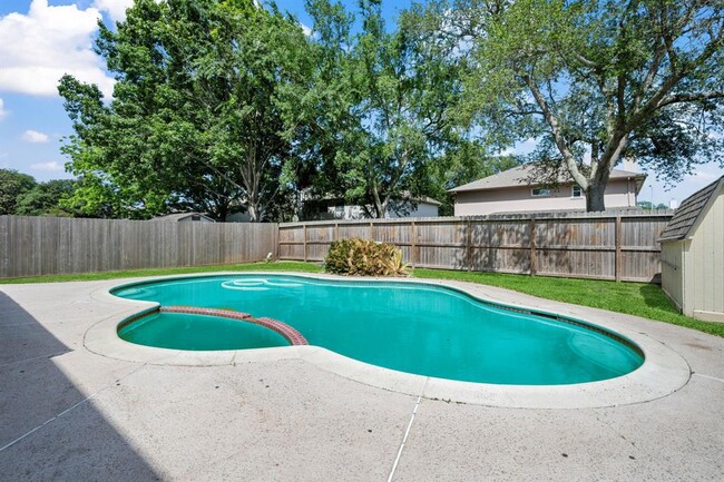 Building Photo - 4309 Kingfish Dr