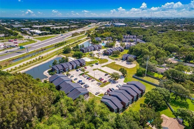 Building Photo - 1400 Gandy Blvd N