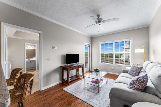 Primary Photo - Beautiful One Bed One Bath Green Hills Condo
