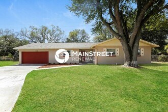 Building Photo - 4 Bedroom Pet-Friendly Home in ORLANDO, FL with Main Street Renewal
