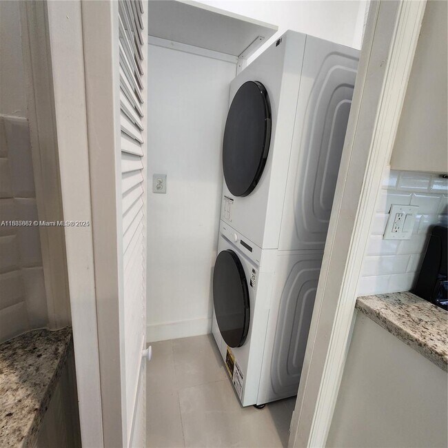 Building Photo - 14639 SW 158th path