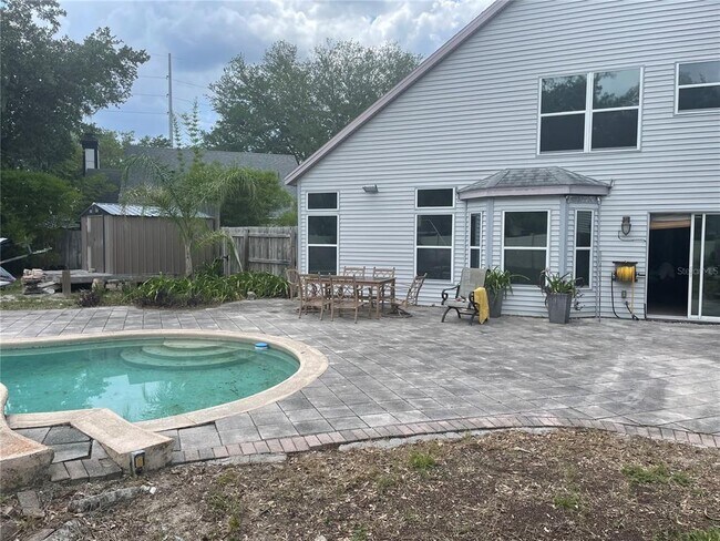 Building Photo - 9828 Bubbling Brook Ct