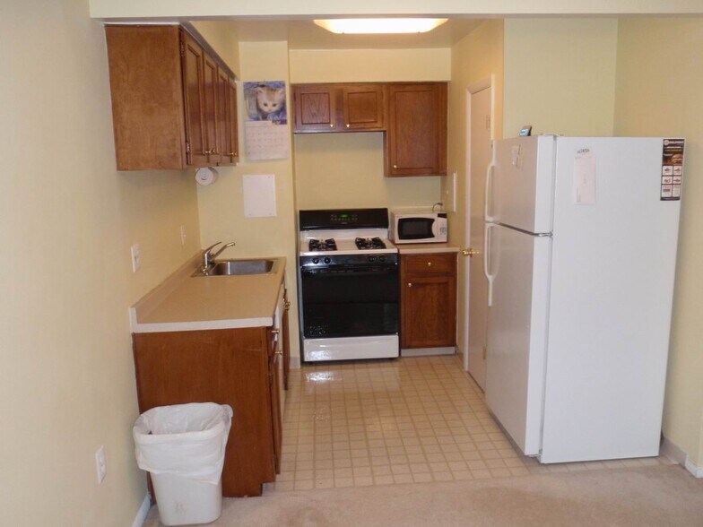 Building Photo - 4355 Ivymount Ct