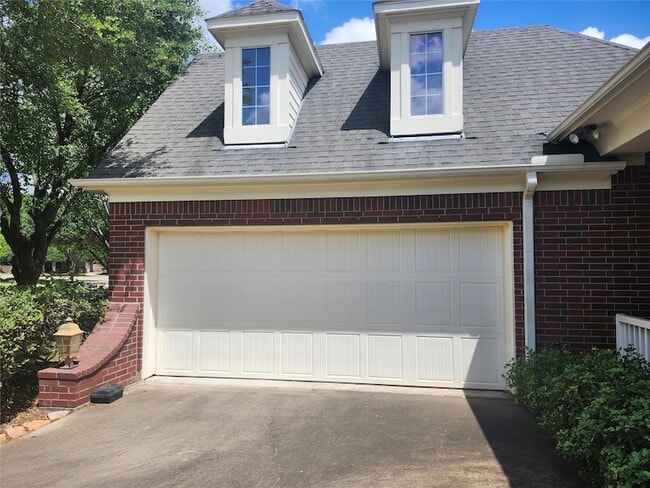 Building Photo - 4627 Lake Knoll Ct