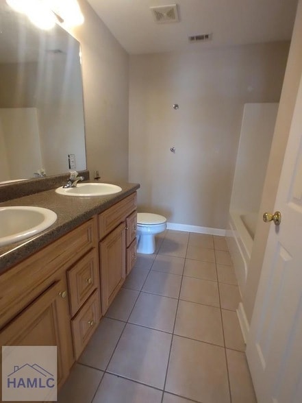 Building Photo - 114 Governors Blvd